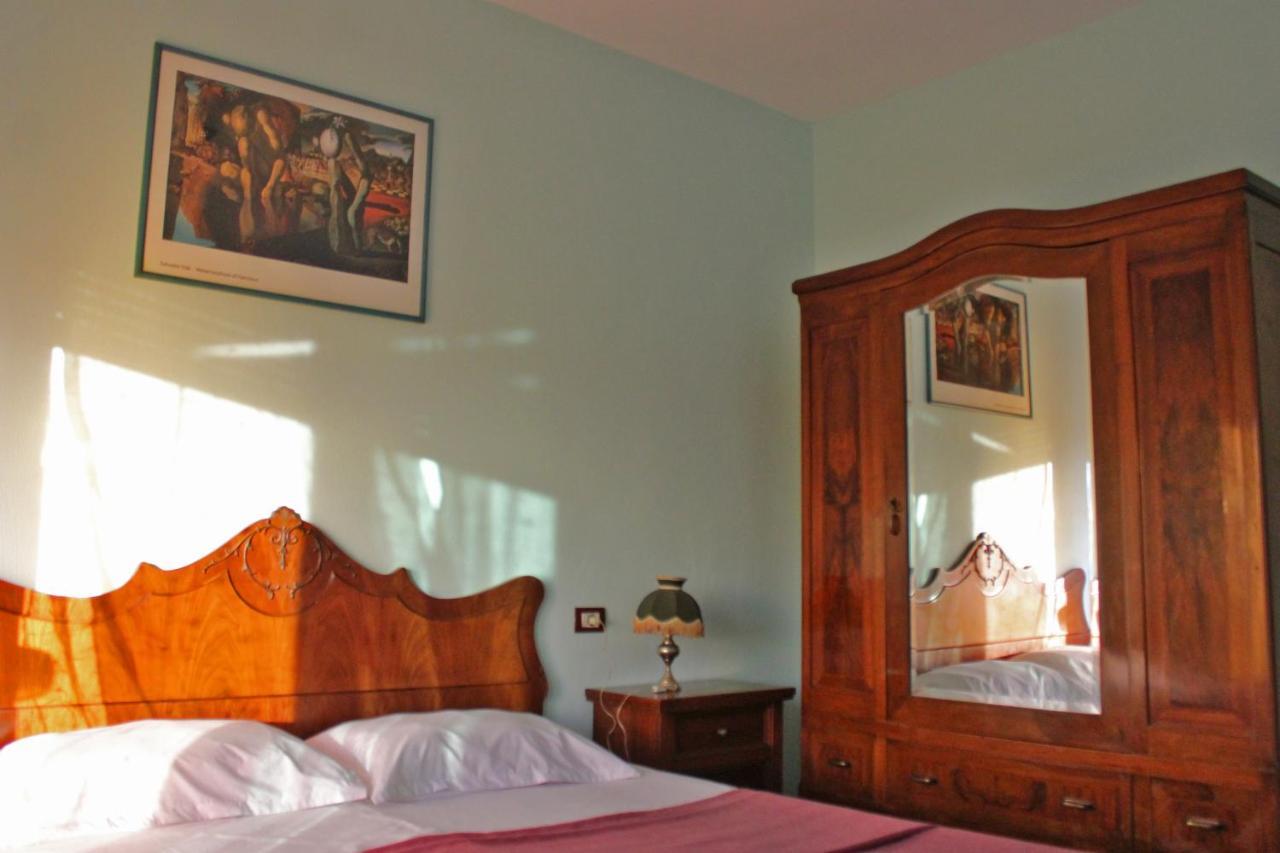 Risus Hotel Golem  Kültér fotó